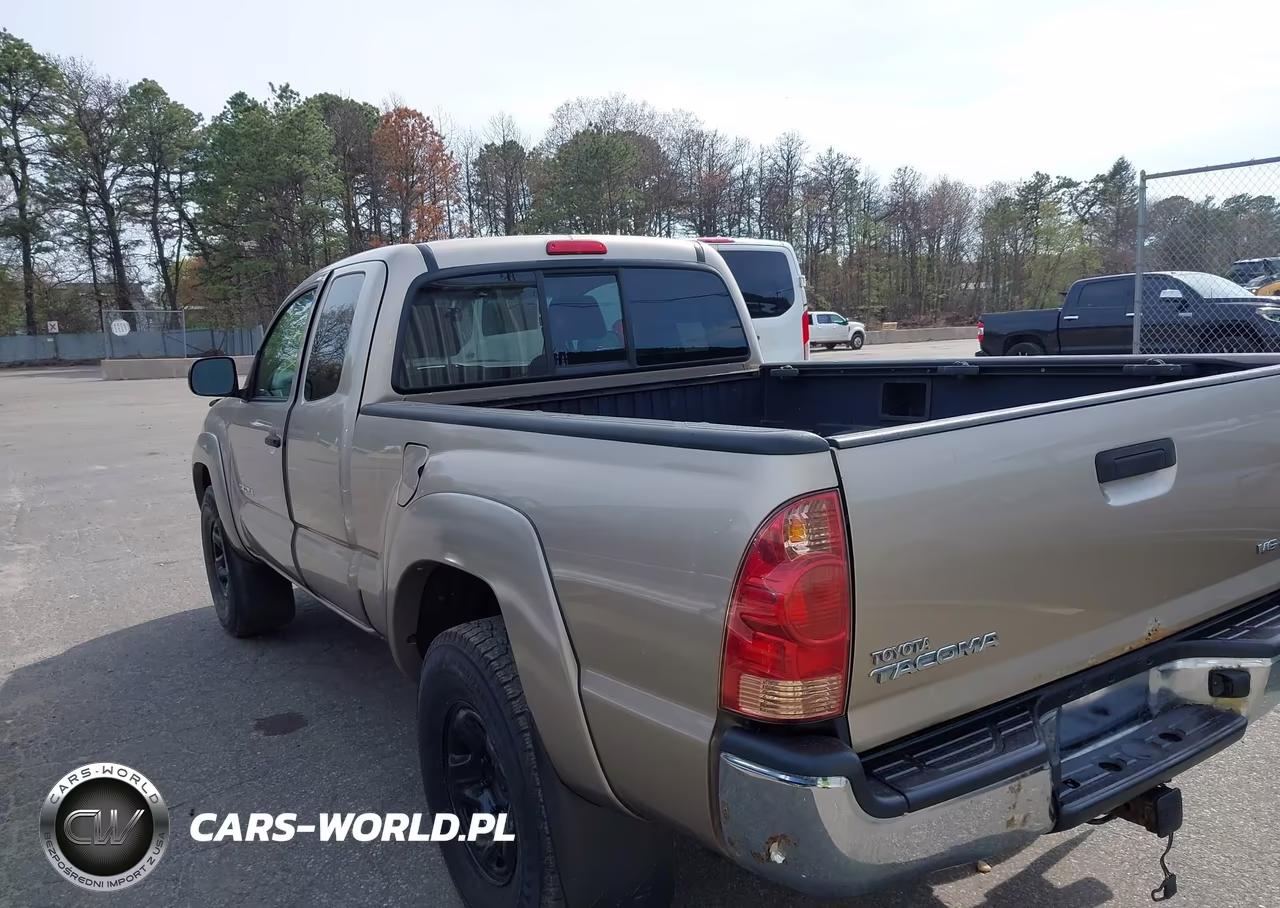 2008 Toyota Tacoma Base V6 VIN:5TEUU42N58Z537903 - 3