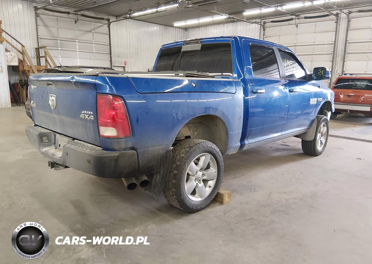 2015 Ram 1500 Big Horn VIN:1C6RR7LM4FS609133 - 4