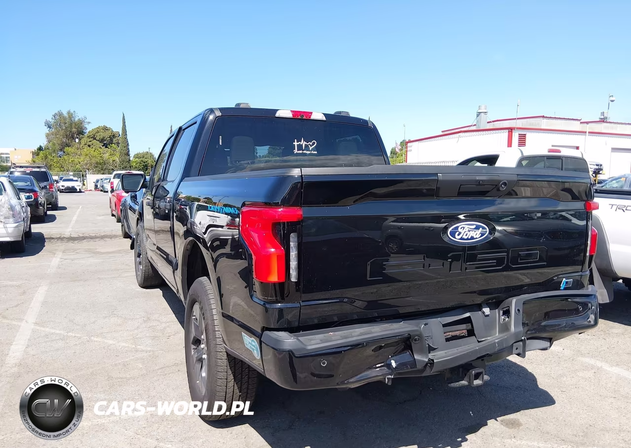 2024 Ford F-150 Lightning Xlt VIN:1FTVW3LK0RWG07299 - 3