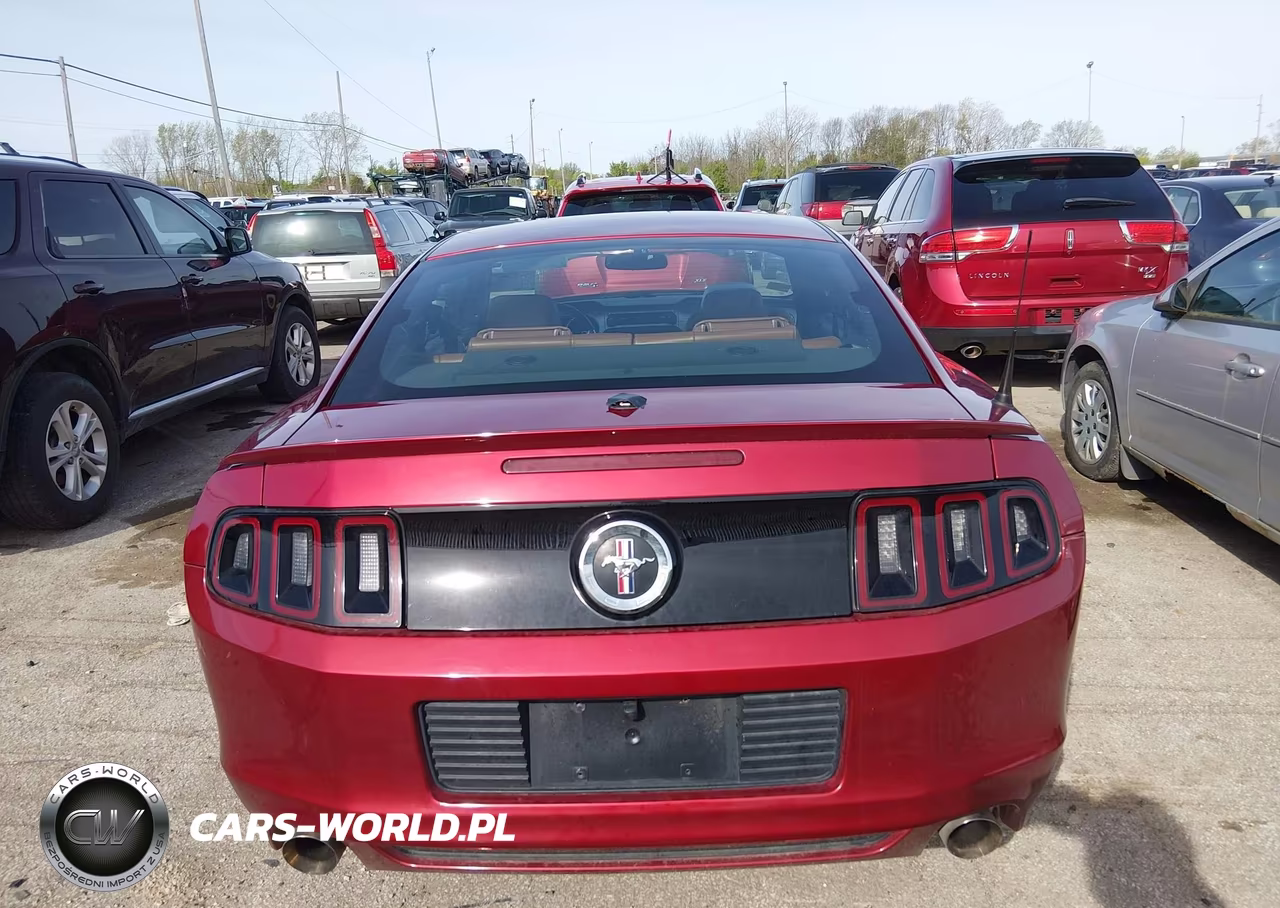 2014 Ford Mustang V6 Premium VIN:1ZVBP8AMXE5269182 - 16