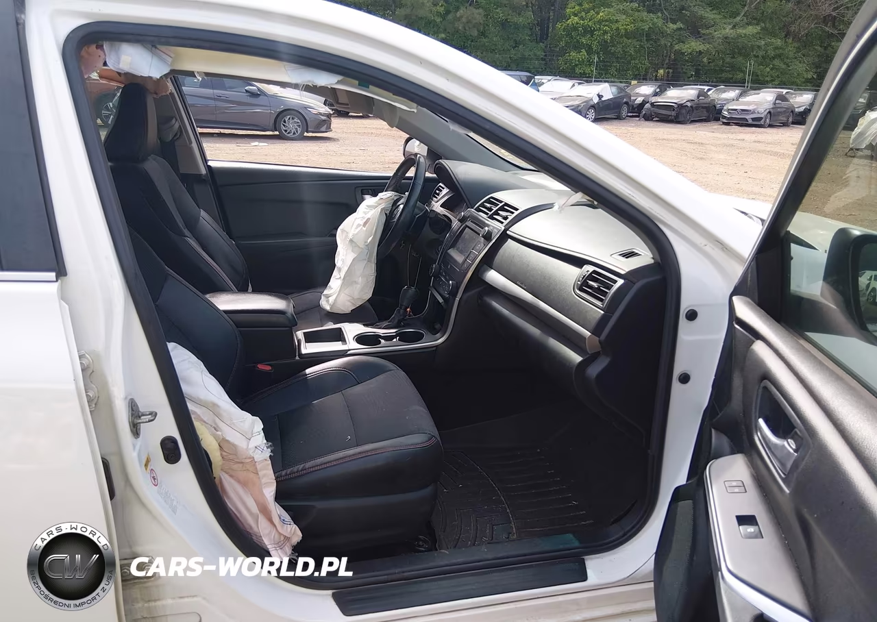 2017 Toyota Camry Se VIN:4T1BF1FK5HU637908 - 5