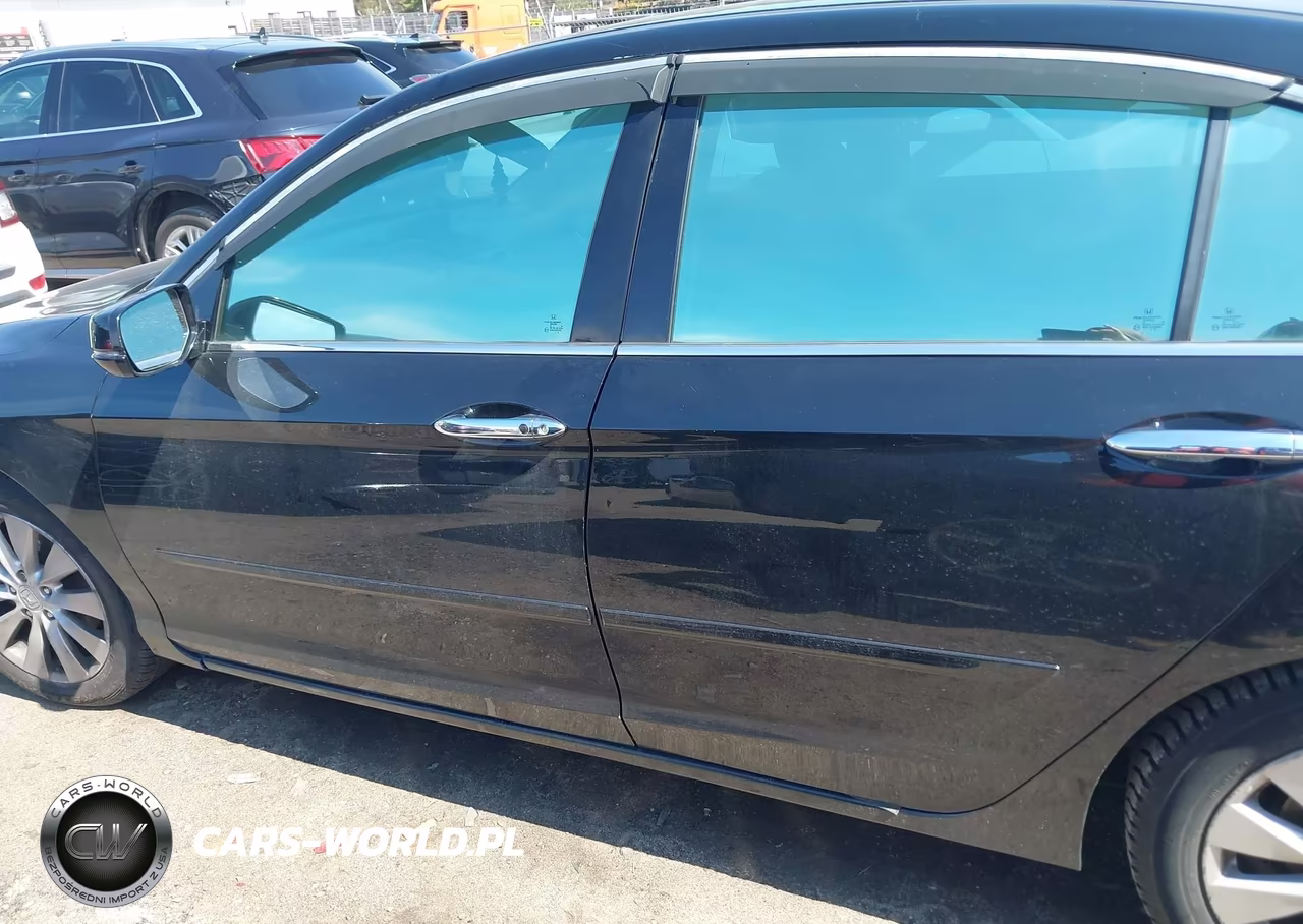 2014 Honda Accord Touring VIN:1HGCR3F91EA019797 - 15
