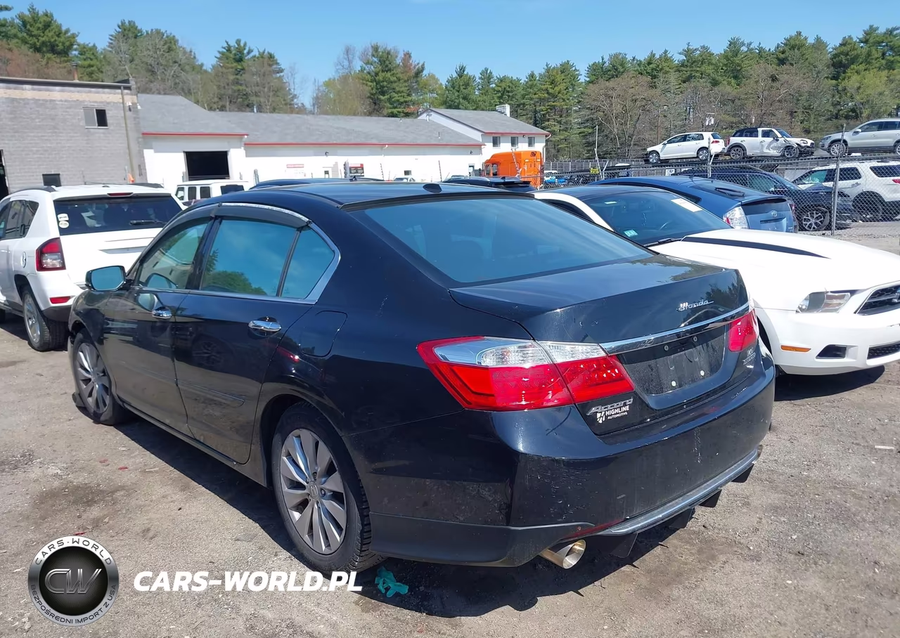 2014 Honda Accord Touring VIN:1HGCR3F91EA019797 - 3