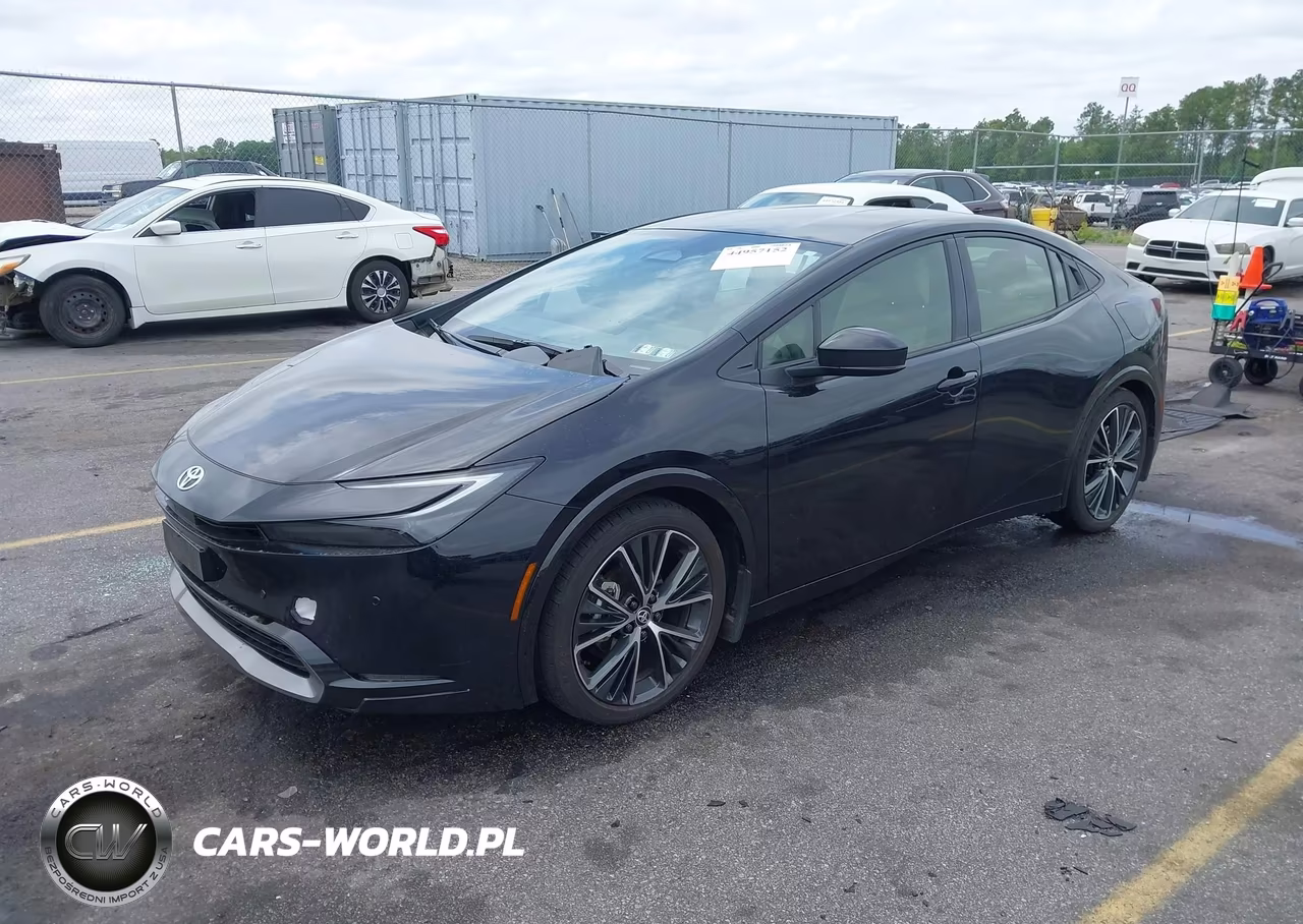 2024 Toyota Prius Xle VIN:JTDACAAU3R3043388 - 2