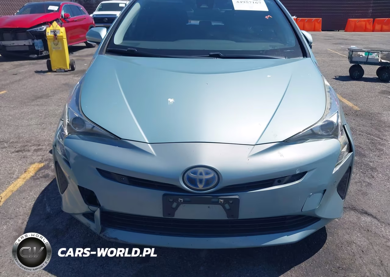2017 Toyota Prius Two VIN:JTDKBRFUXH3042557 - 12