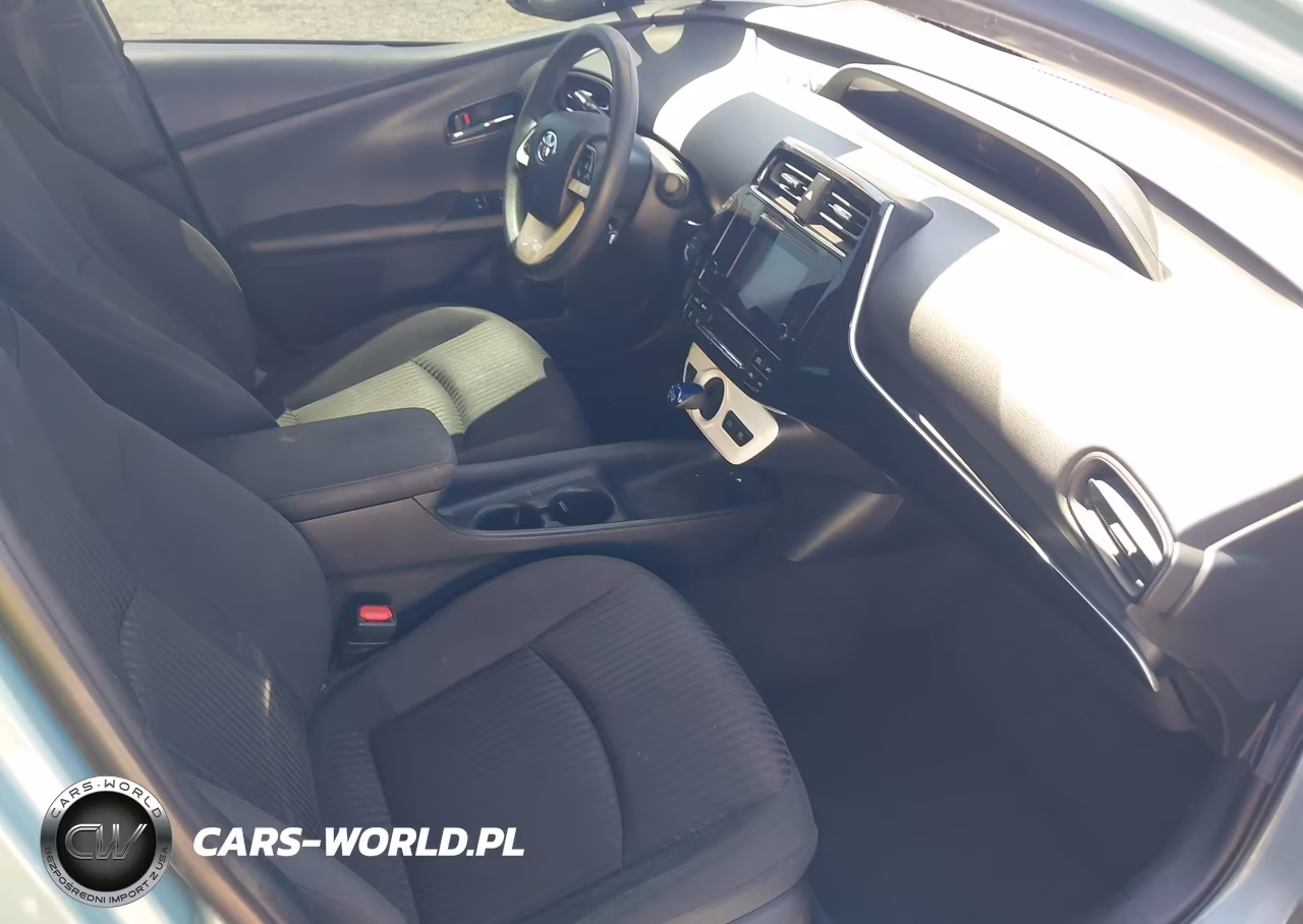 2017 Toyota Prius Two VIN:JTDKBRFUXH3042557 - 5