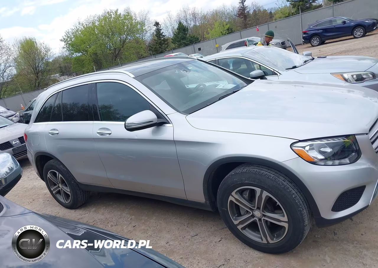 2017 Mercedes-Benz Glc 300 4Matic VIN:WDC0G4KB0HF152770 - 13