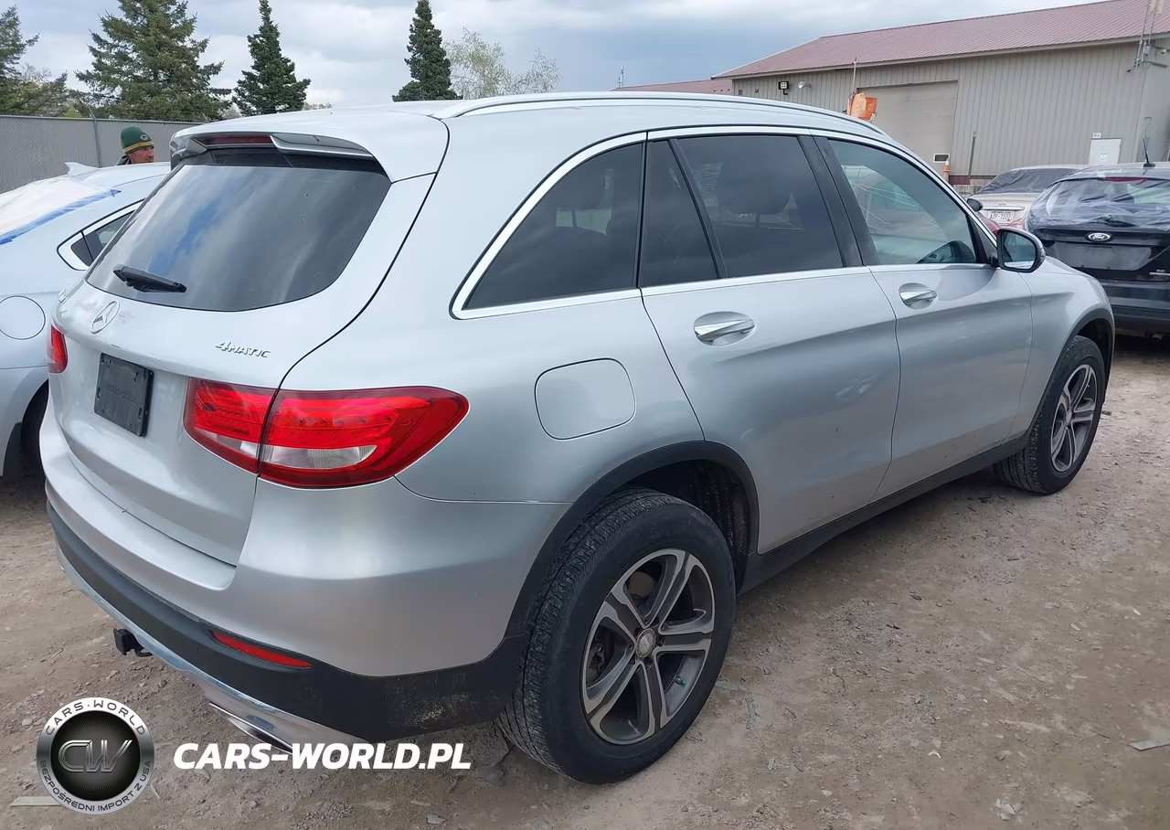 2017 Mercedes-Benz Glc 300 4Matic VIN:WDC0G4KB0HF152770 - 4