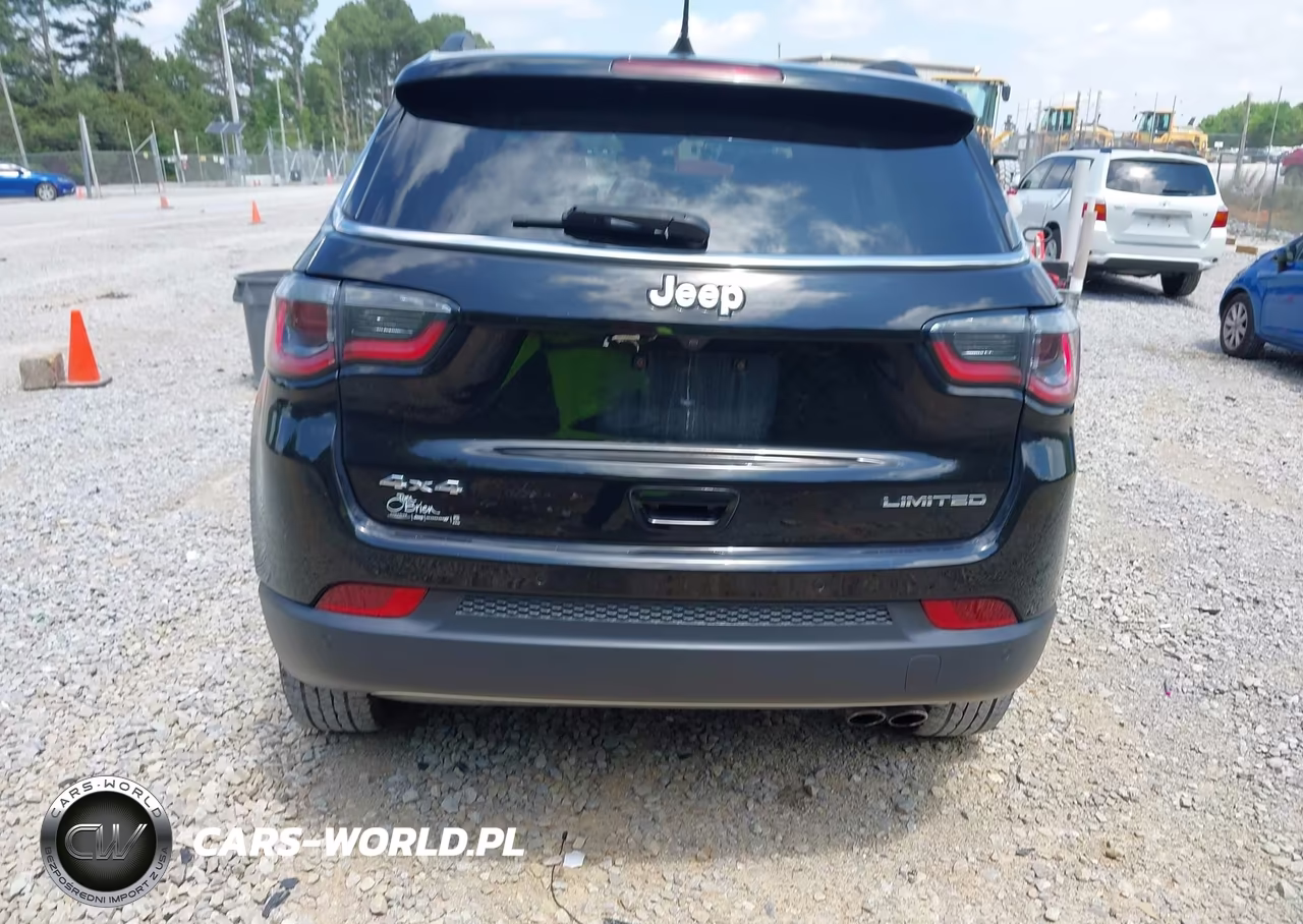 2018 Jeep Compass Limited 4X4 VIN:3C4NJDCB6JT333833 - 16