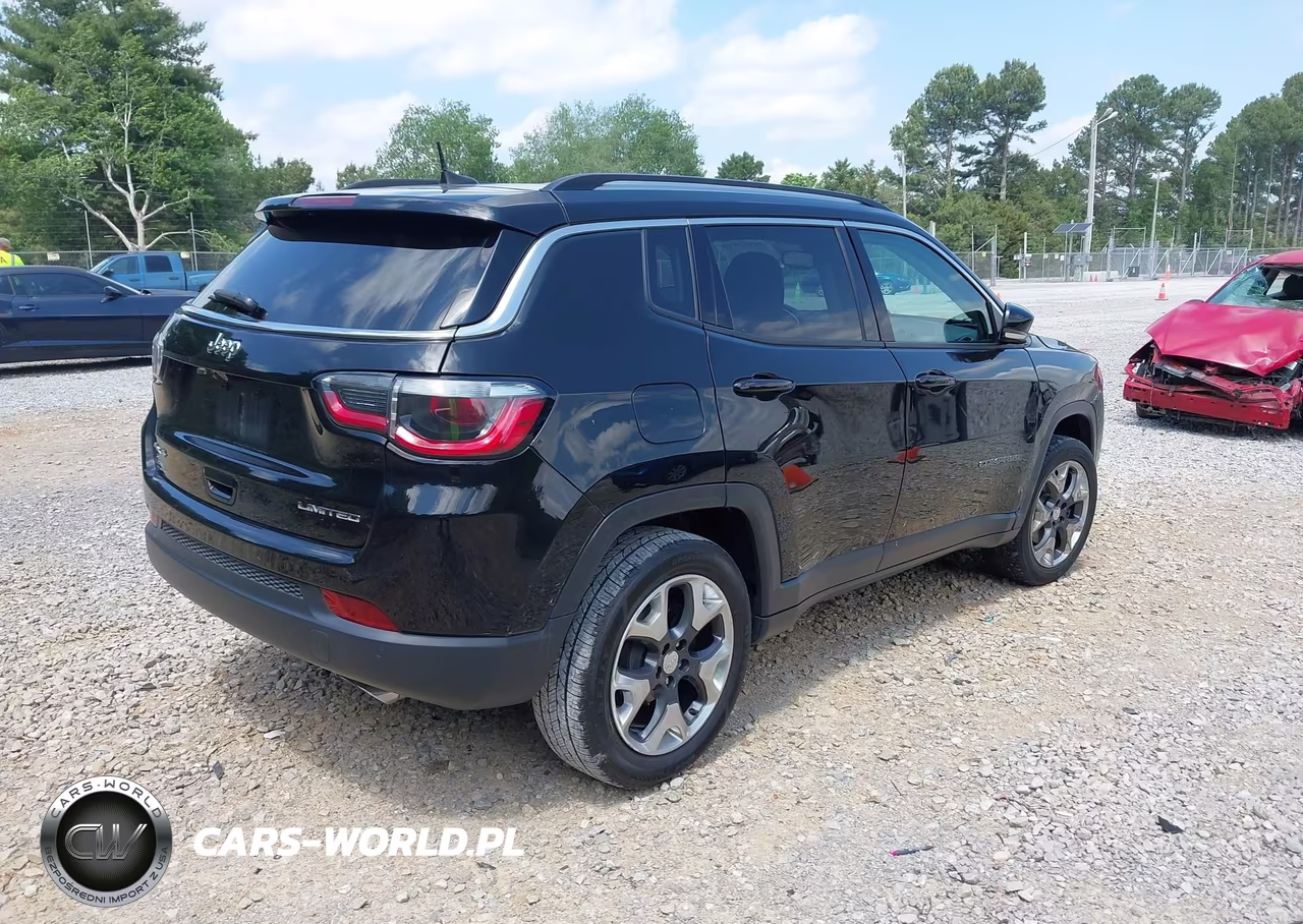 2018 Jeep Compass Limited 4X4 VIN:3C4NJDCB6JT333833 - 4
