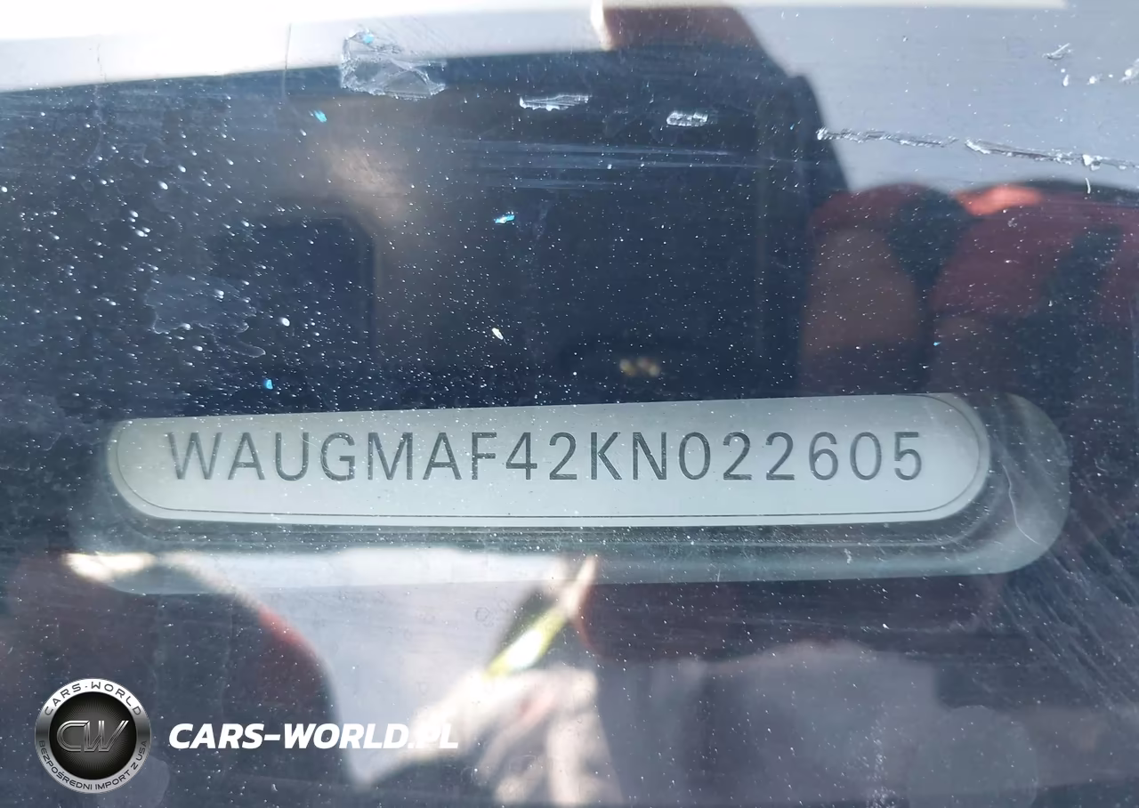 2019 Audi A4 40 Titanium Premium VIN:WAUGMAF42KN022605 - 9