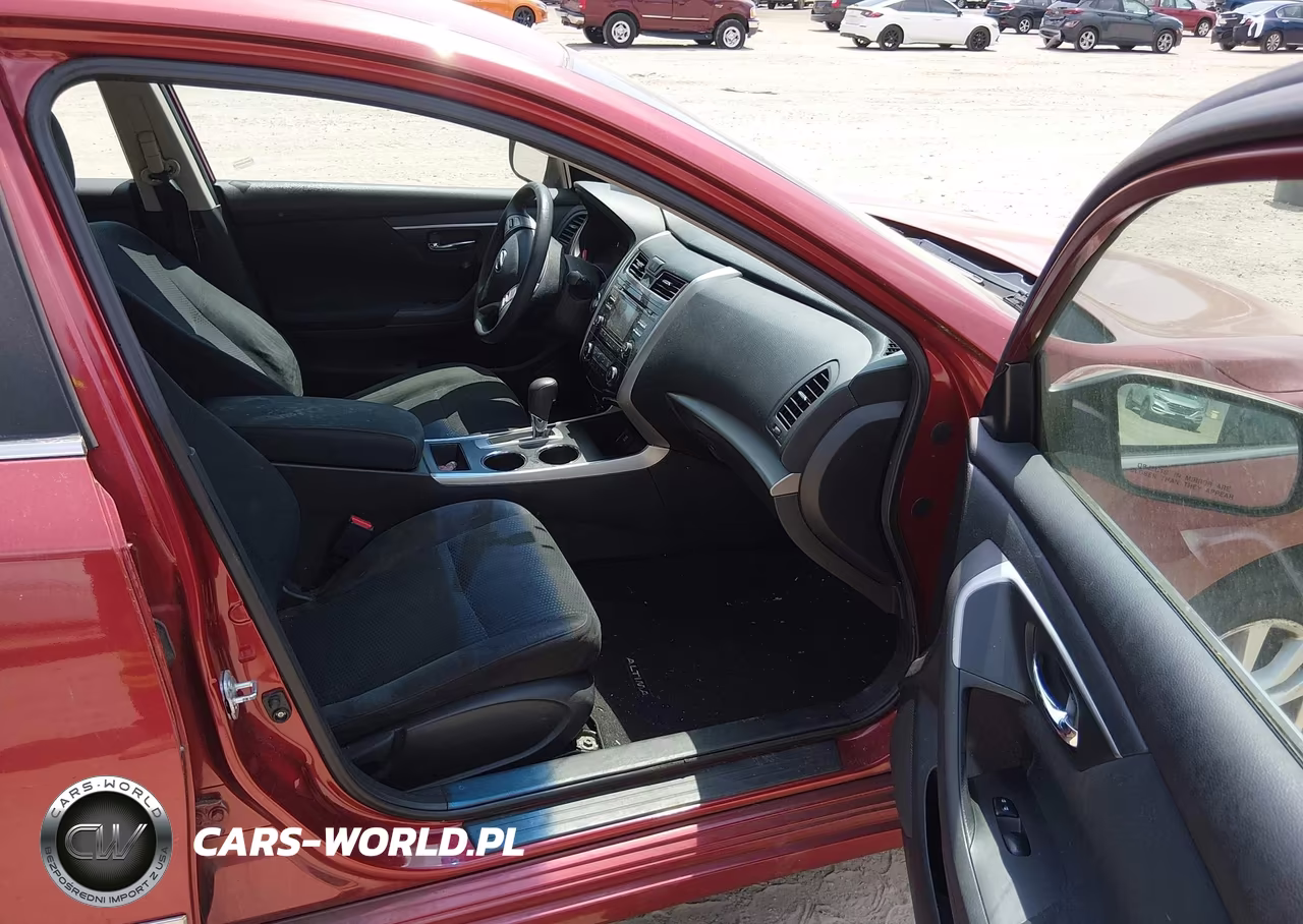 2015 Nissan Altima 2.5 S VIN:1N4AL3APXFC144581 - 5