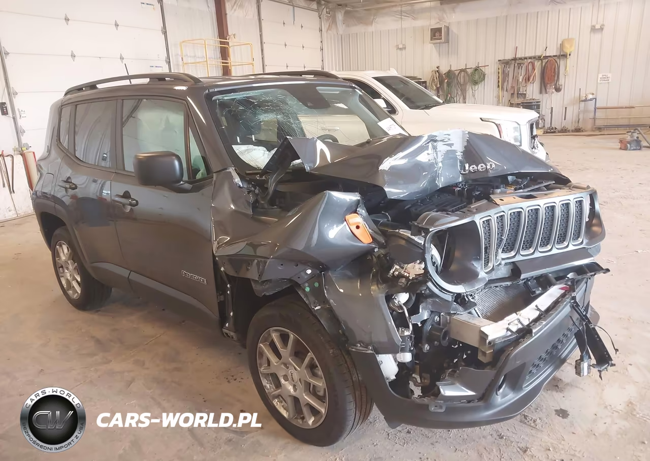 2023 Jeep Renegade Latitude 4X4
