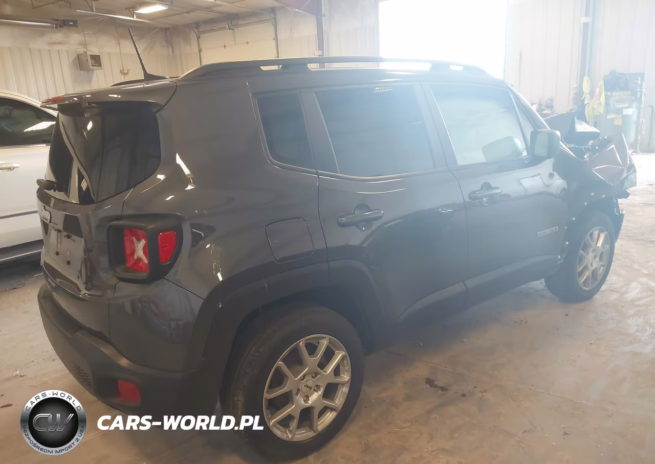 2023 Jeep Renegade Latitude 4X4 VIN:ZACNJDB1XPPP59577 - 4
