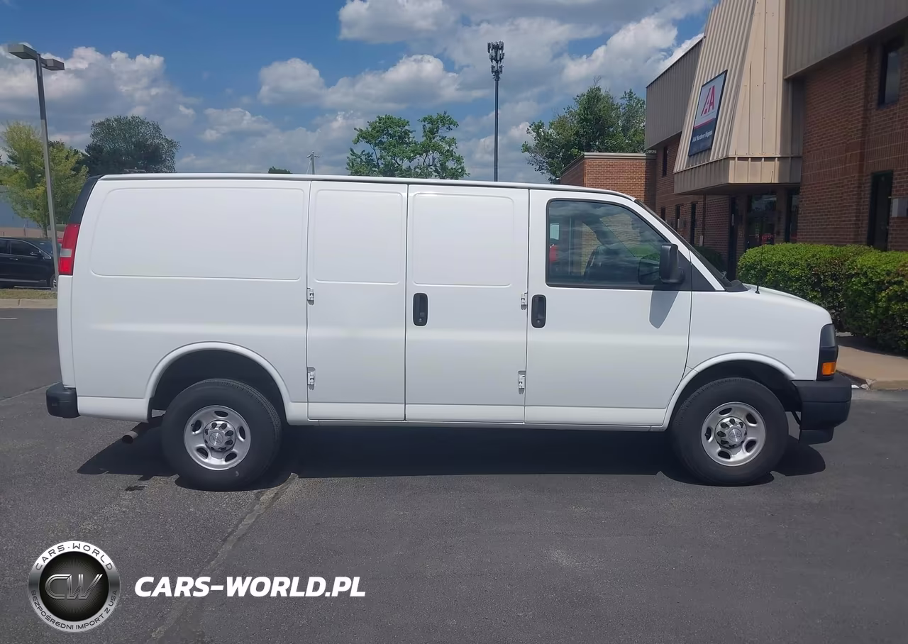 2018 Chevrolet Express 2500 Work Van VIN:1GCWGAFG6J1233134 - 12