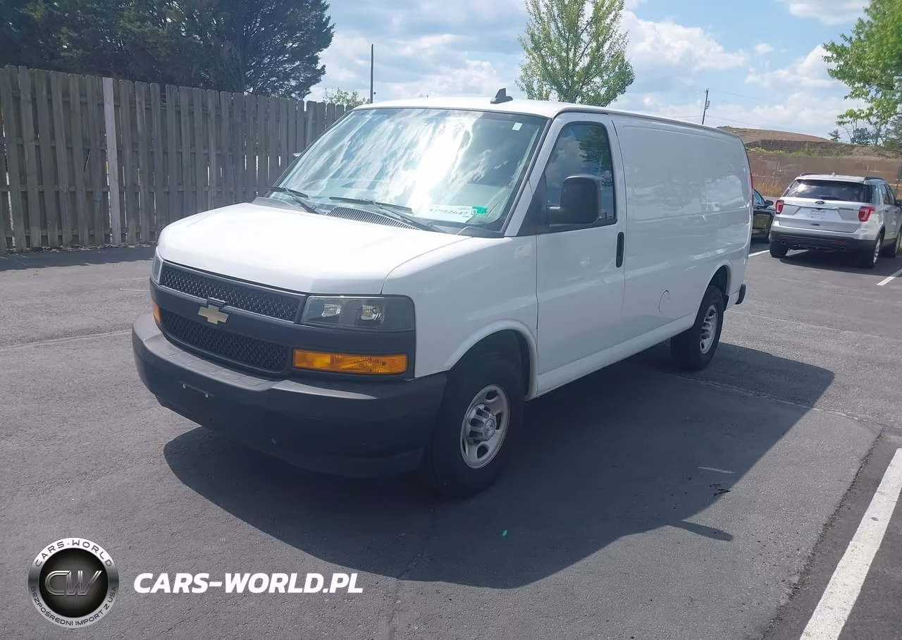 2018 Chevrolet Express 2500 Work Van VIN:1GCWGAFG6J1233134 - 2