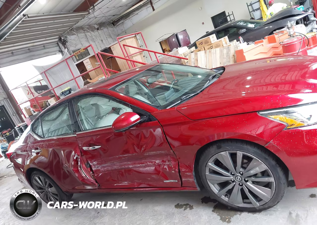 2019 Nissan Altima 2.0 Edition One VIN:1N4AL4FV9KC103379 - 12