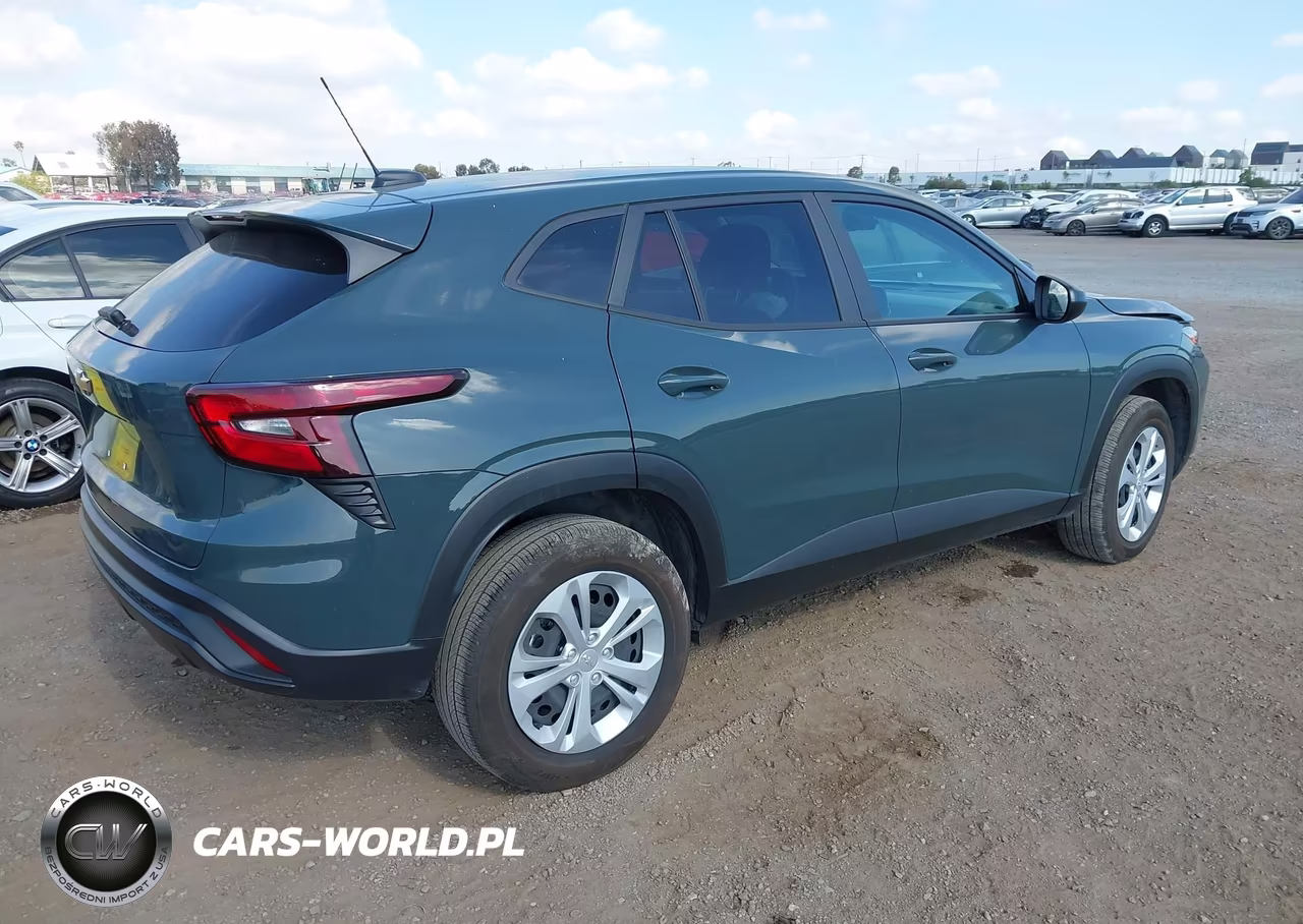 2025 Chevrolet Trax Fwd Ls VIN:KL77LFEP2SC267847 - 4