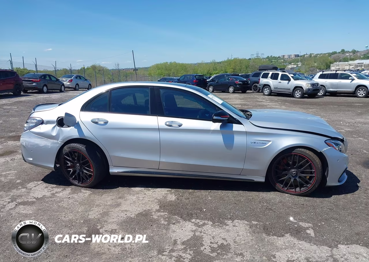 2015 Mercedes-Benz C 63 Amg S VIN:55SWF8HB9FU084227 - 13