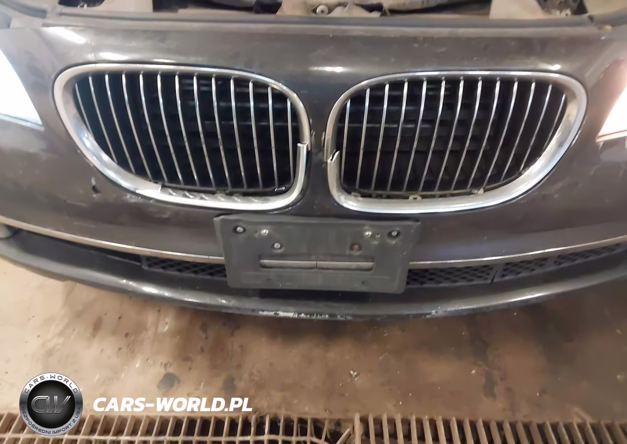 2012 BMW 750I xDrive VIN:WBAKC6C52CC395793 - 6