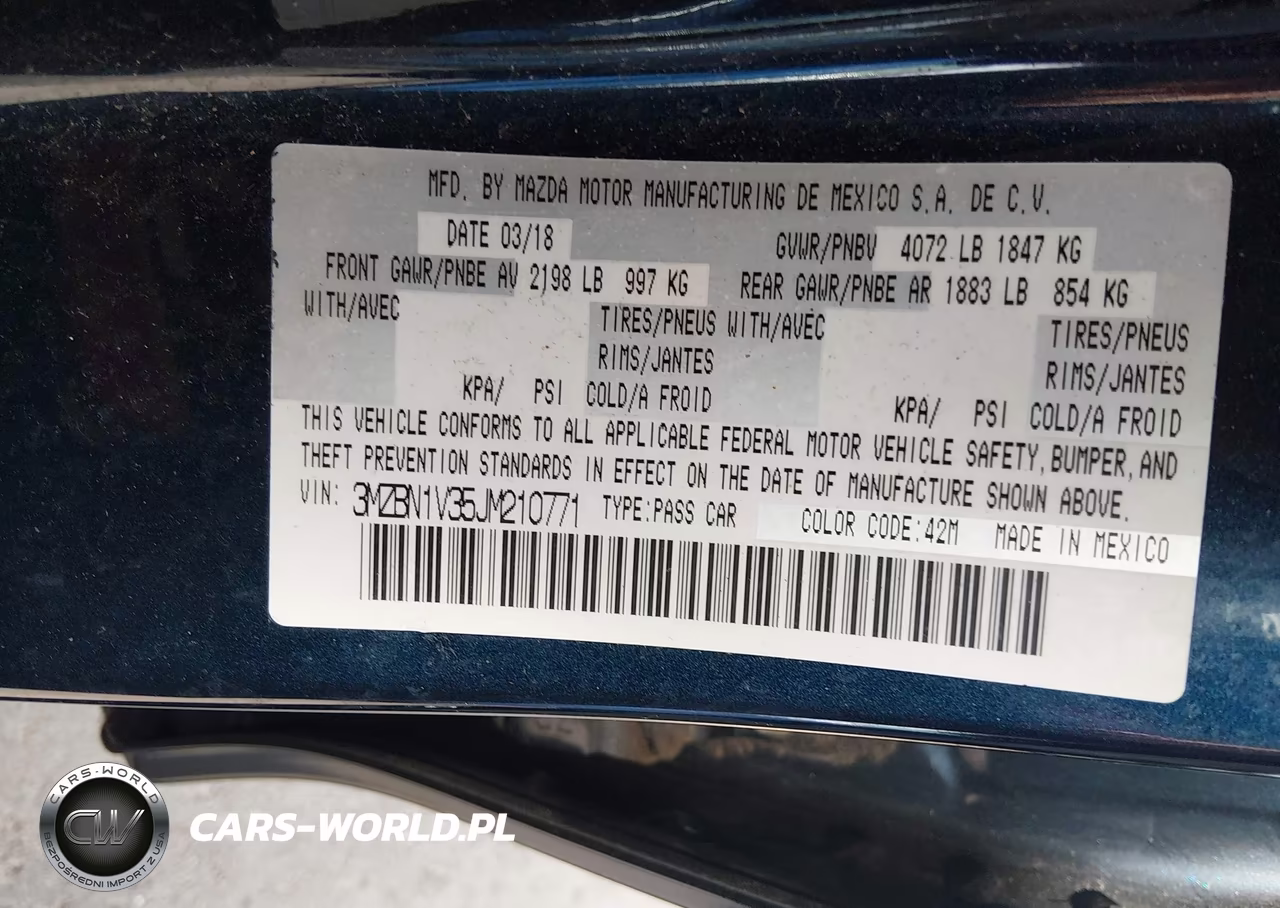 2018 Mazda Mazda3 Touring VIN:3MZBN1V35JM210771 - 9