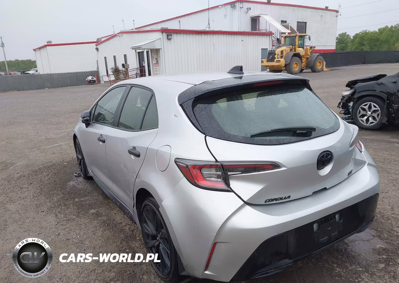 2021 Toyota Corolla Se Nightshade Edition VIN:JTND4MBE2M3122686 - 3