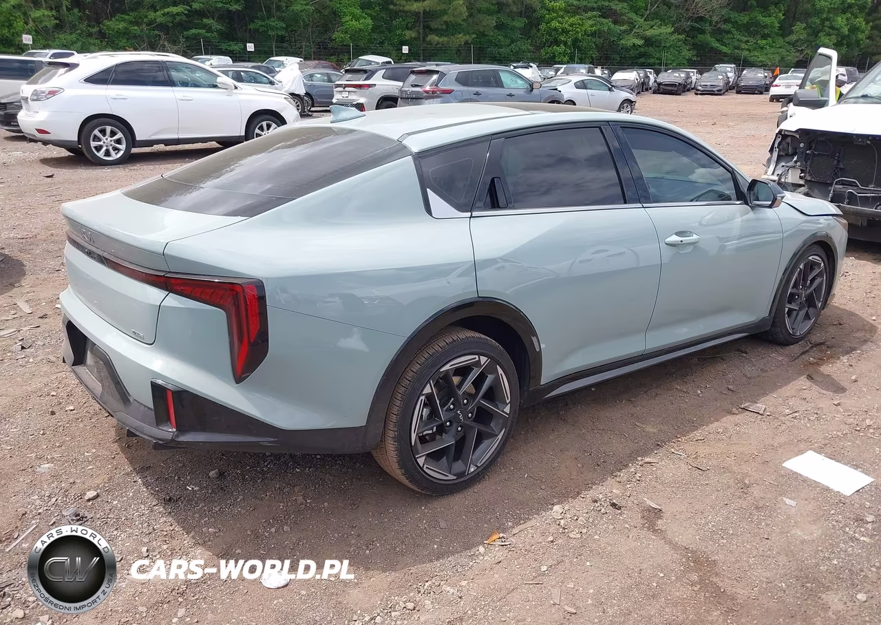 2025 Kia K4 Gt-Line VIN:3KPFW4DE1SE082076 - 4