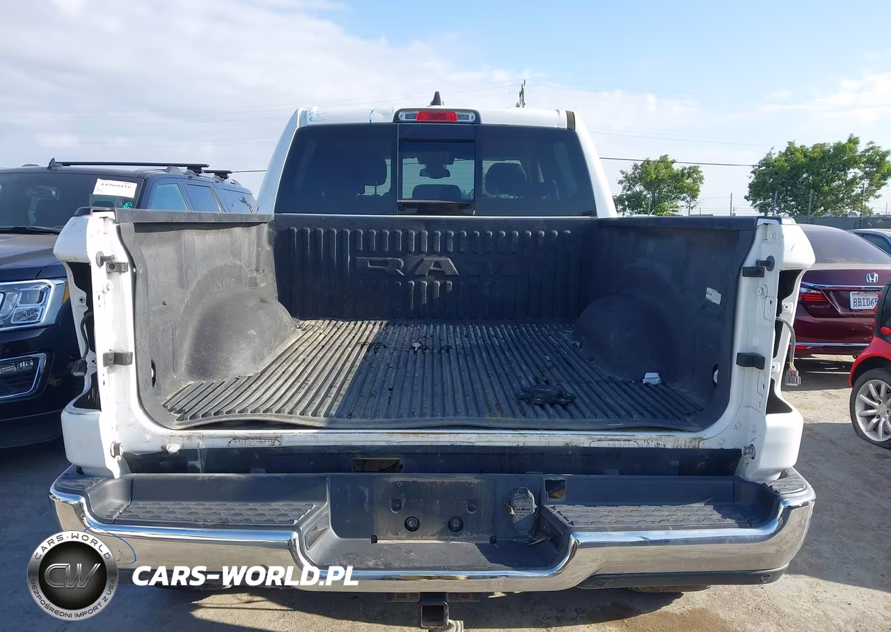 2019 Ram 1500 Big Horn-Lone Star 4X4 5'7 Box VIN:1C6RRFFG7KN780645 - 17