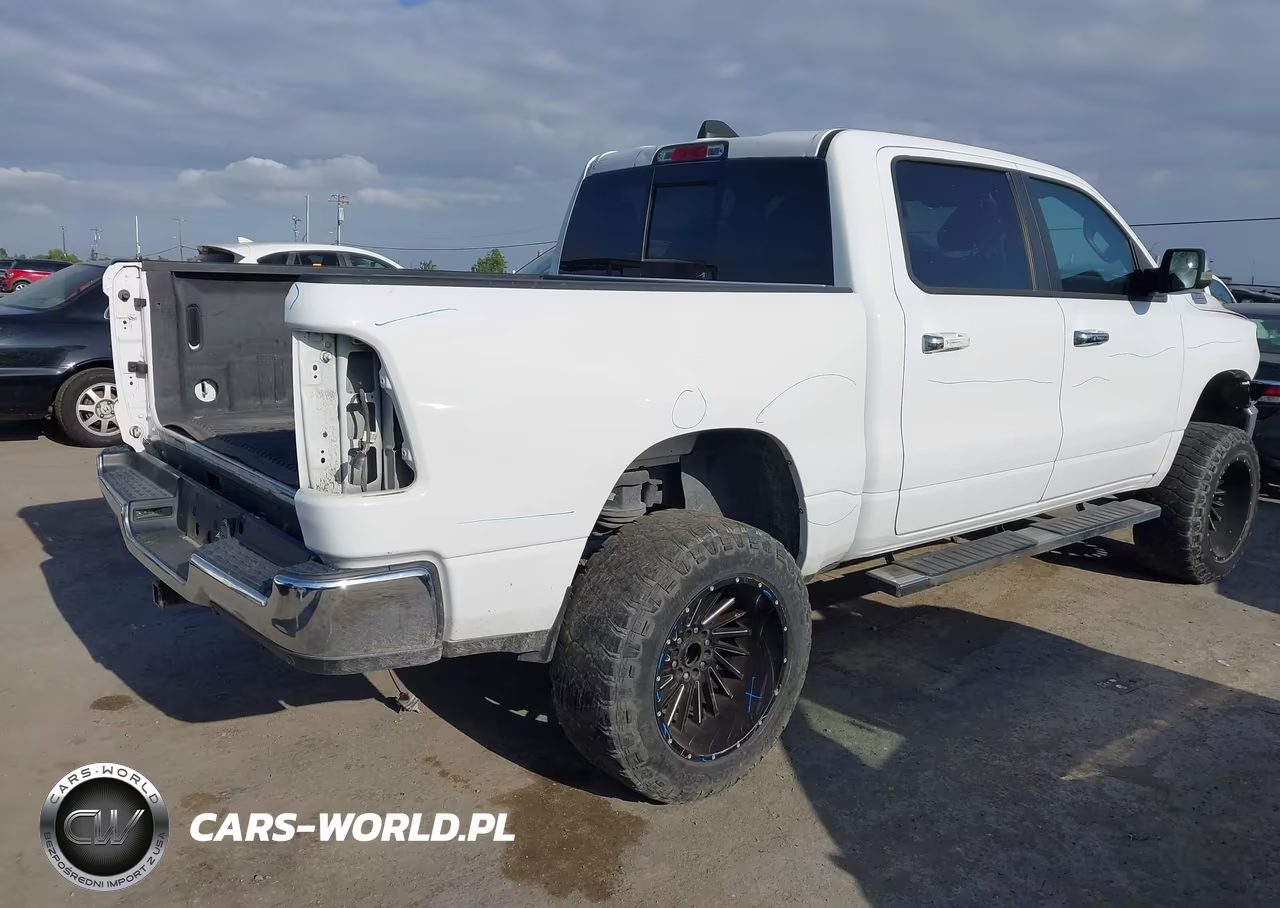2019 Ram 1500 Big Horn-Lone Star 4X4 5'7 Box VIN:1C6RRFFG7KN780645 - 4