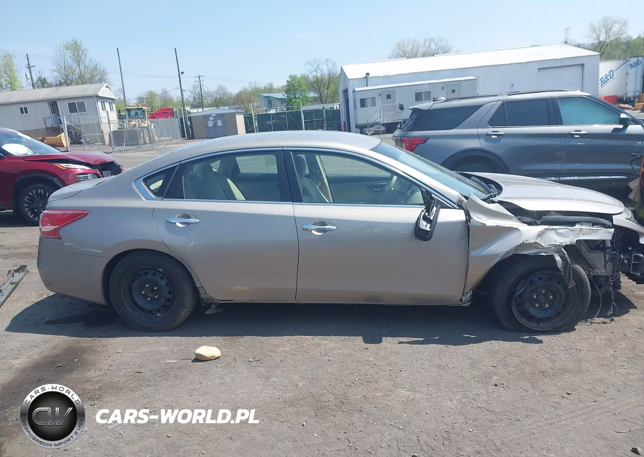 2013 Nissan Altima 2.5 S VIN:1N4AL3AP9DC282318 - 13