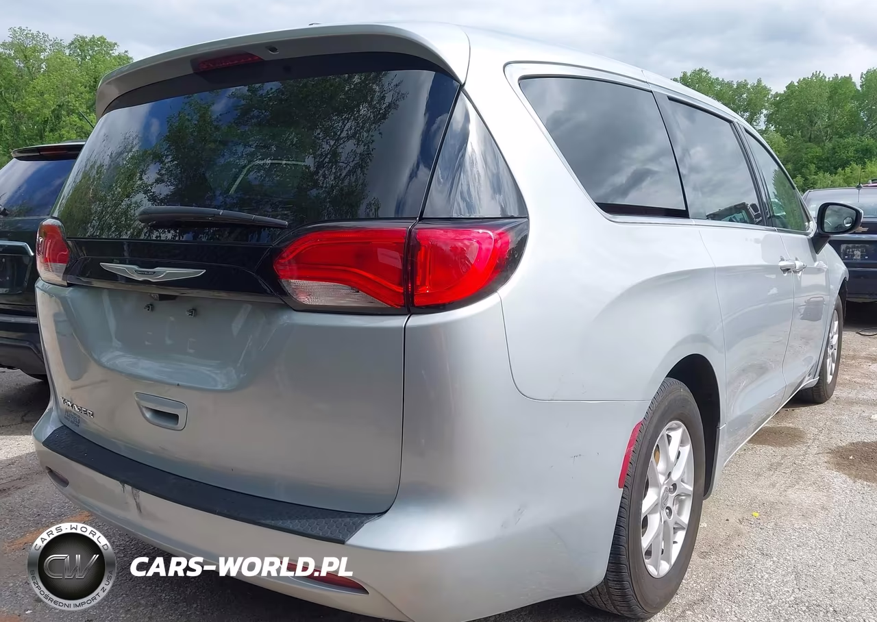 2022 Chrysler Voyager Lx VIN:2C4RC1CG5NR226688 - 4