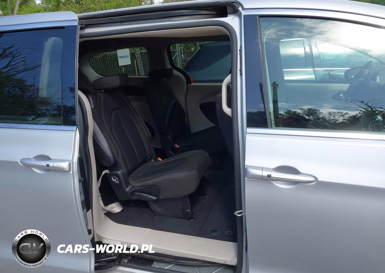 2022 Chrysler Voyager Lx VIN:2C4RC1CG5NR226688 - 8