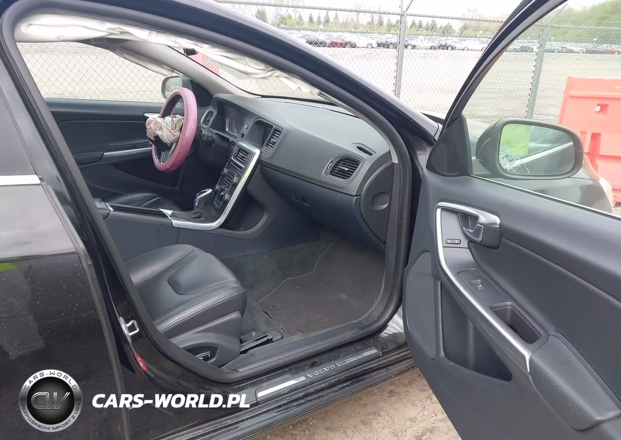 2014 Volvo S60 T5 VIN:YV1612FS1E2283011 - 5