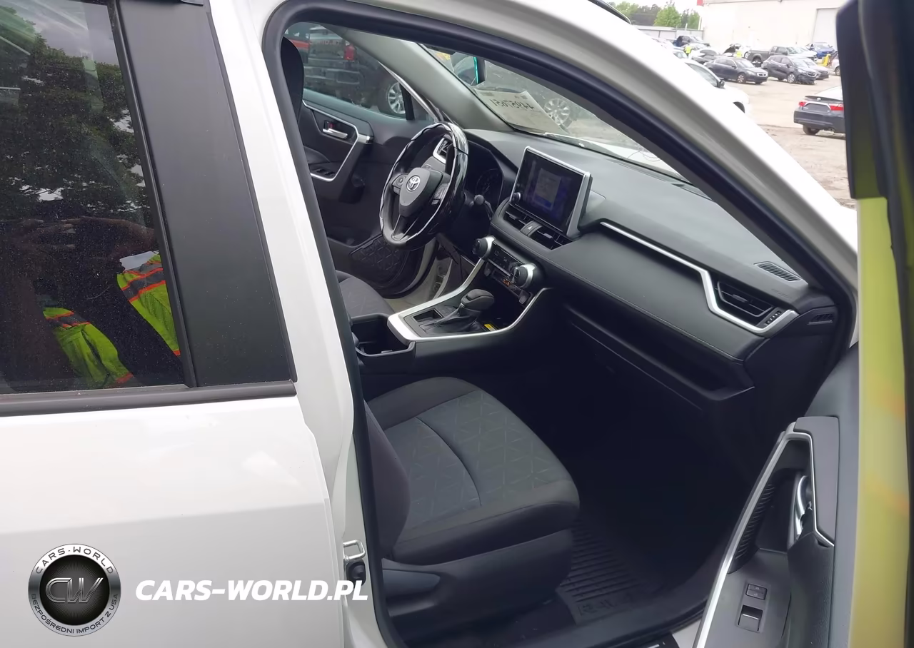 2024 Toyota Rav4 Xle VIN:2T3W1RFV5RC301498 - 5