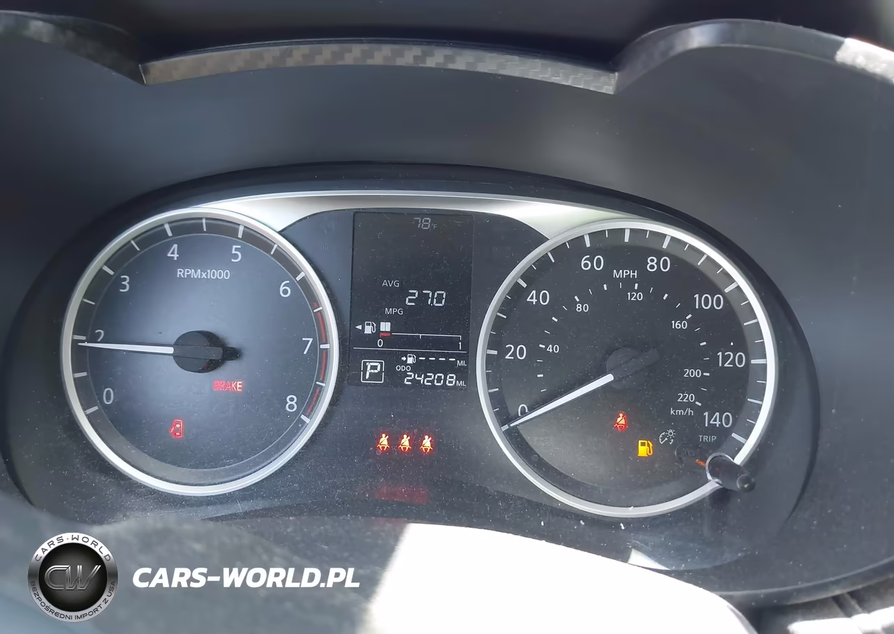 2025 Nissan Versa 1.6 S VIN:3N1CN8DV1SL831535 - 7