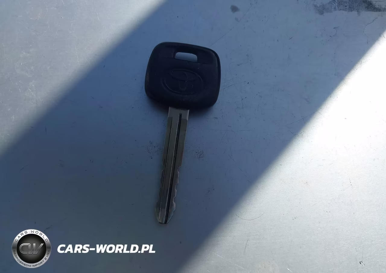 2005 Toyota Camry Le VIN:4T1BE32K95U089864 - 11