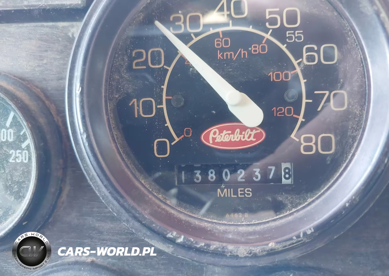 1988 Peterbilt 379 VIN:1XP5DB9X7JD255887 - 5
