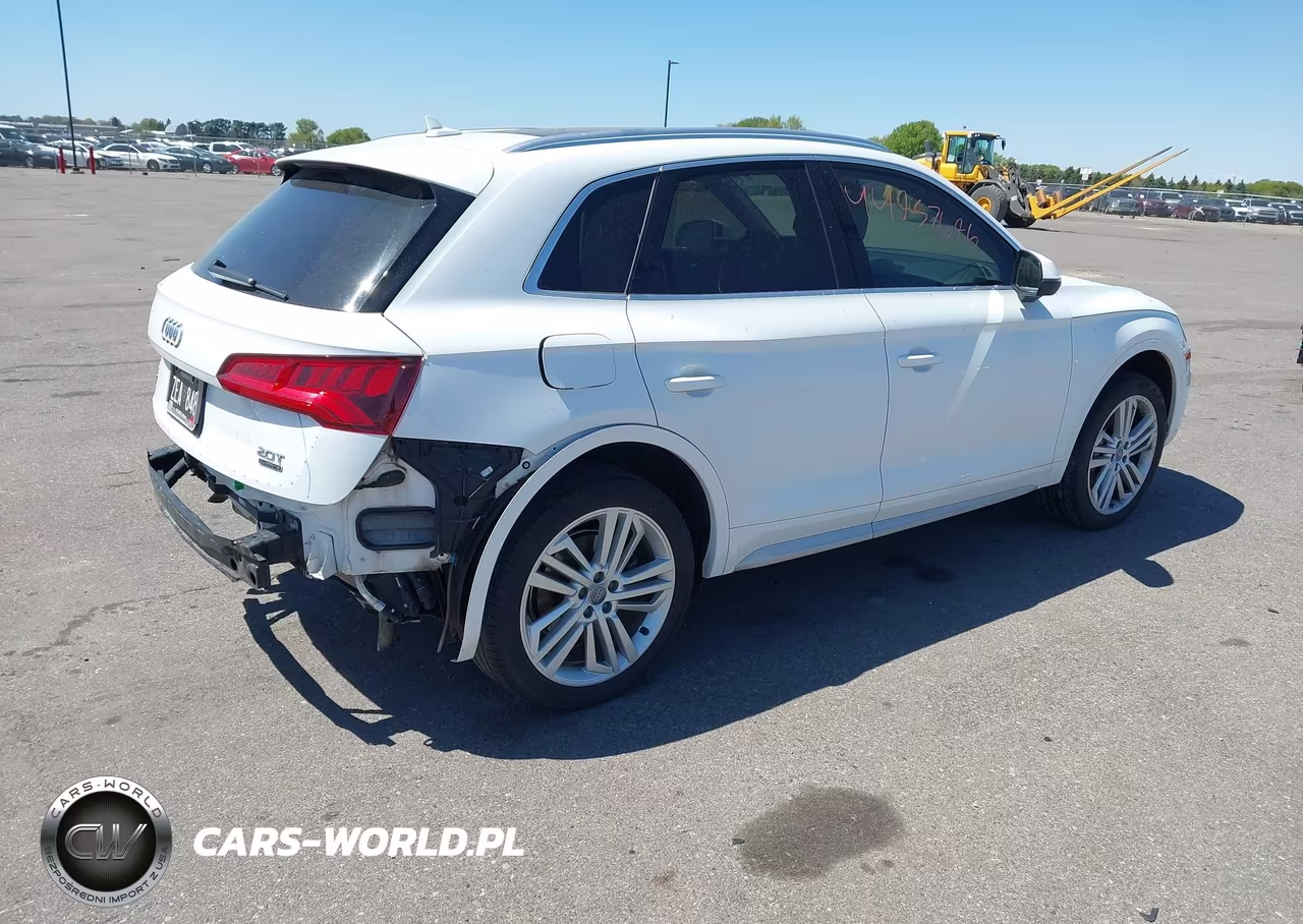 2018 Audi Q5 2.0T Premium-2.0T Tech Premium VIN:WA1BNAFY1J2006435 - 4