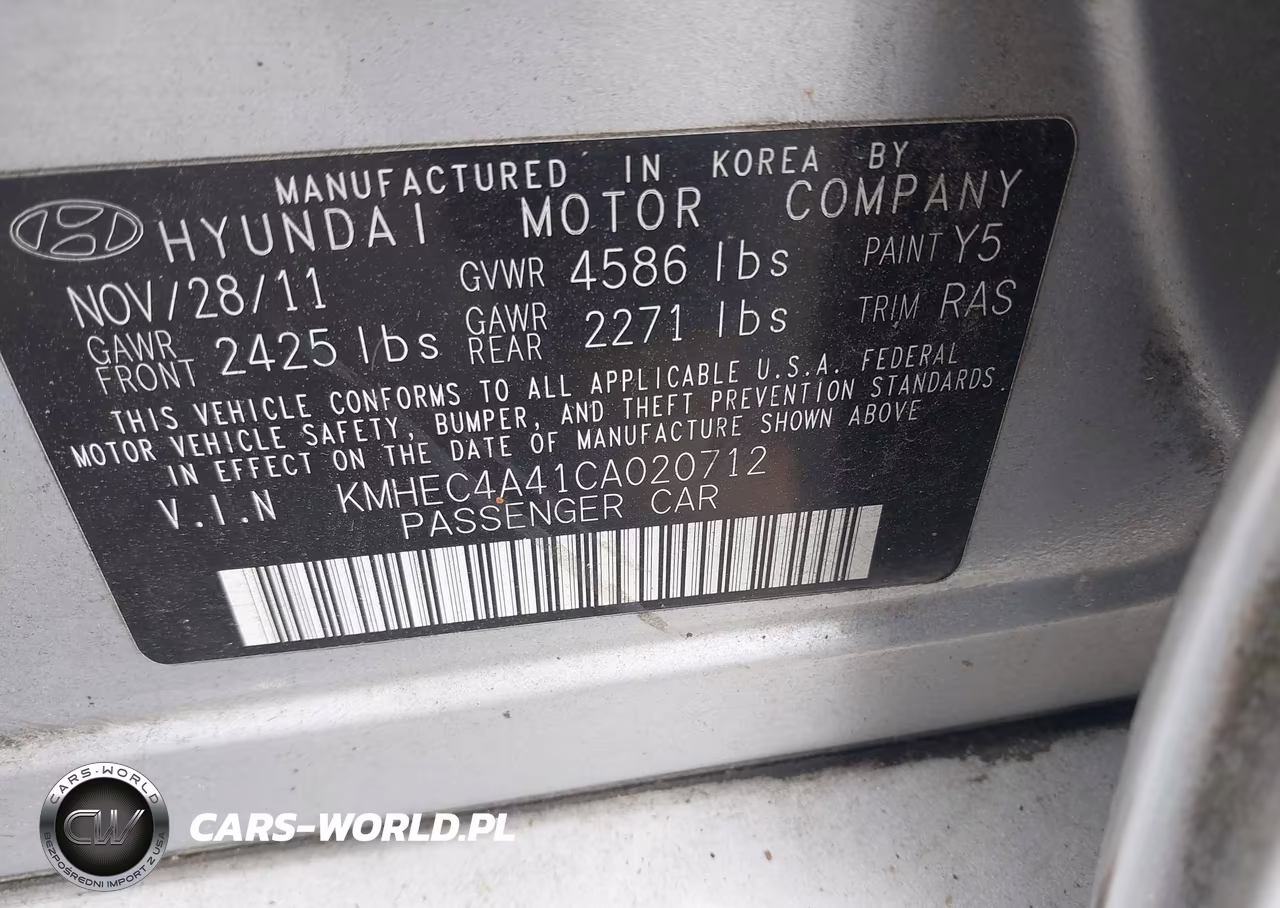 2012 Hyundai Sonata Hybrid VIN:KMHEC4A41CA020712 - 9
