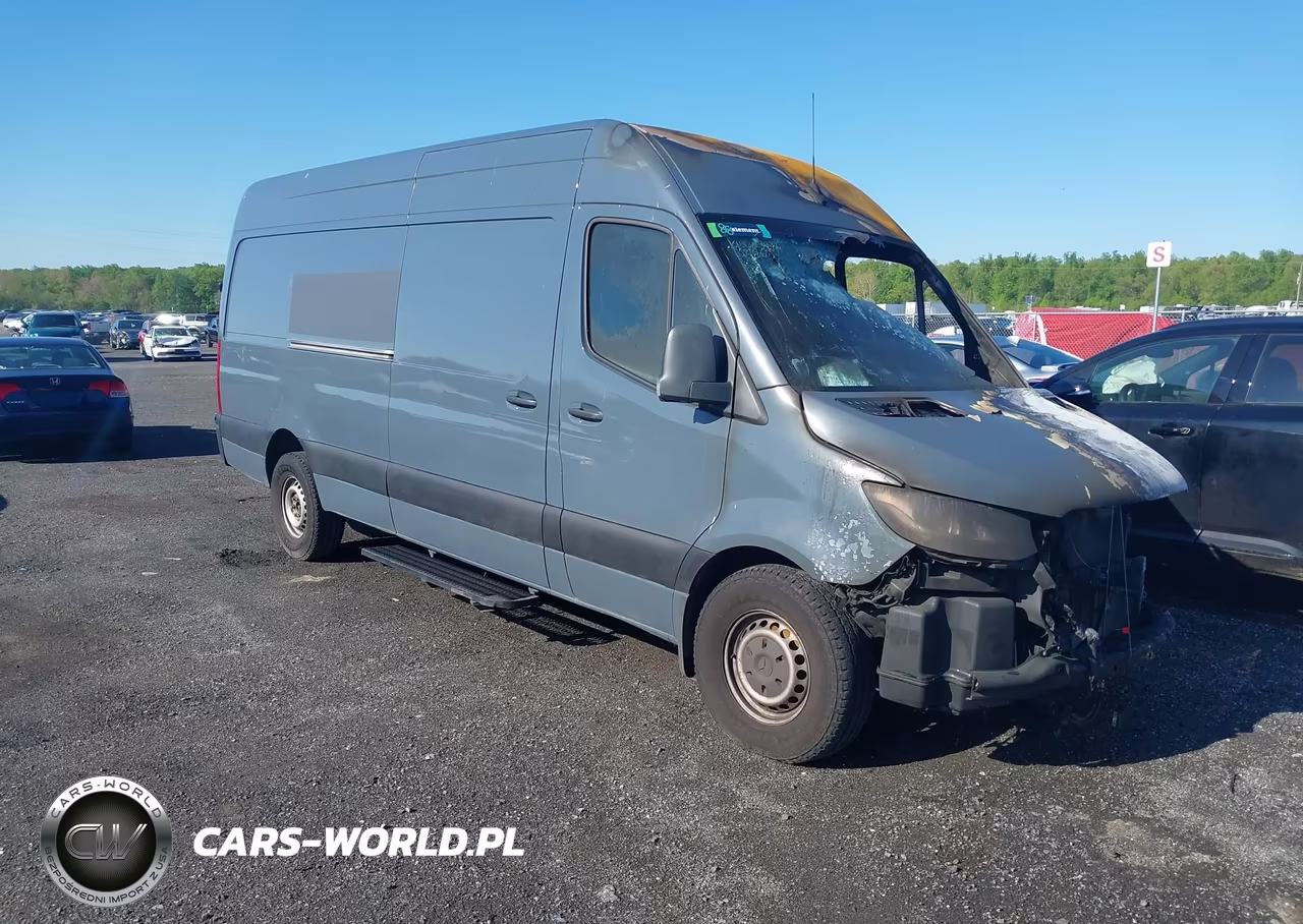 2019 Mercedes-Benz Sprinter 2500 High Roof V6 – zdjęcie 1 z 10