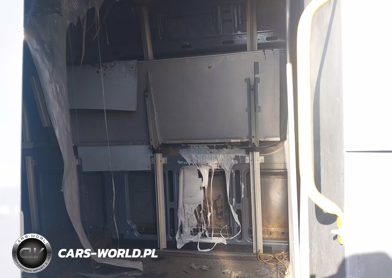 2019 Mercedes-Benz Sprinter 2500 High Roof V6 VIN:WD4PF1CD8KP147152 - 8