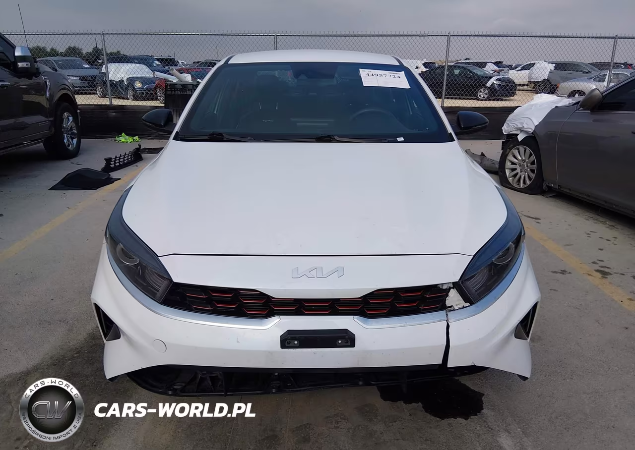 2023 Kia Forte Gt-Line VIN:3KPF54AD8PE654315 - 12