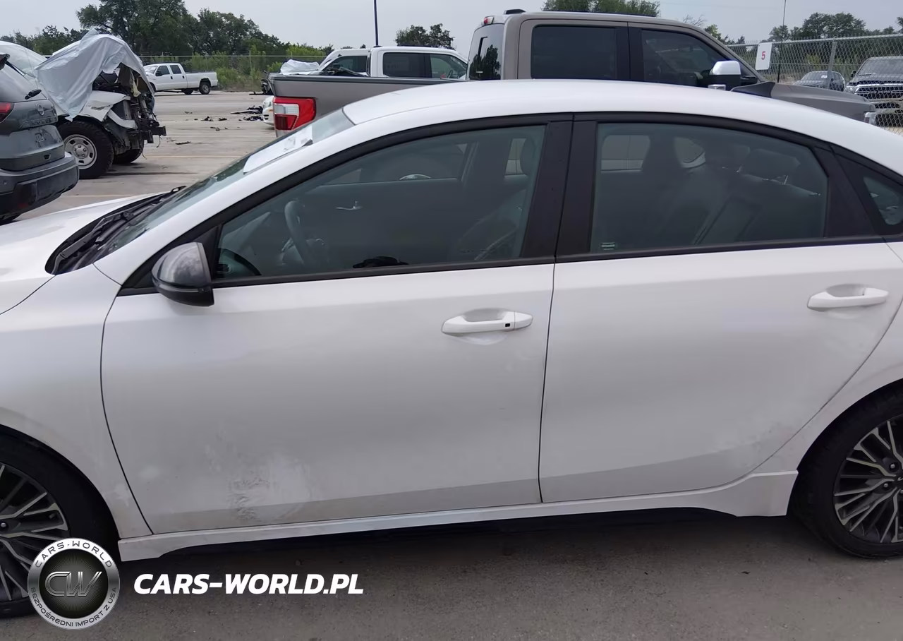 2023 Kia Forte Gt-Line VIN:3KPF54AD8PE654315 - 14