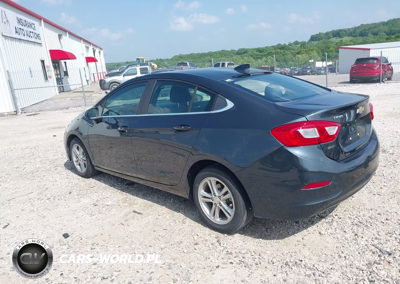 2017 Chevrolet Cruze Lt Auto VIN:1G1BE5SM3H7197944 - 3