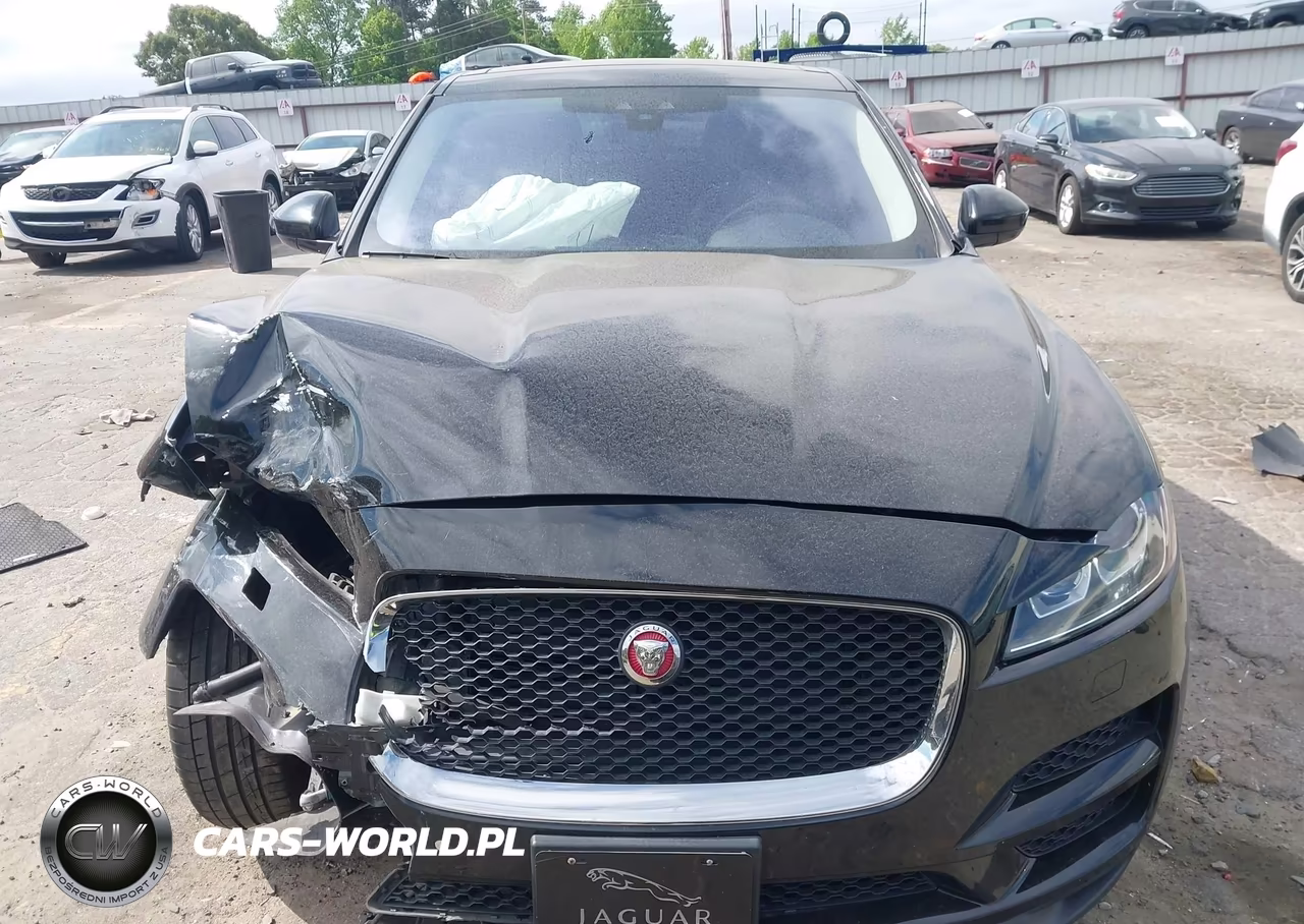 2020 Jaguar F-Pace 30T Prestige VIN:SADCK2GX9LA640636 - 11