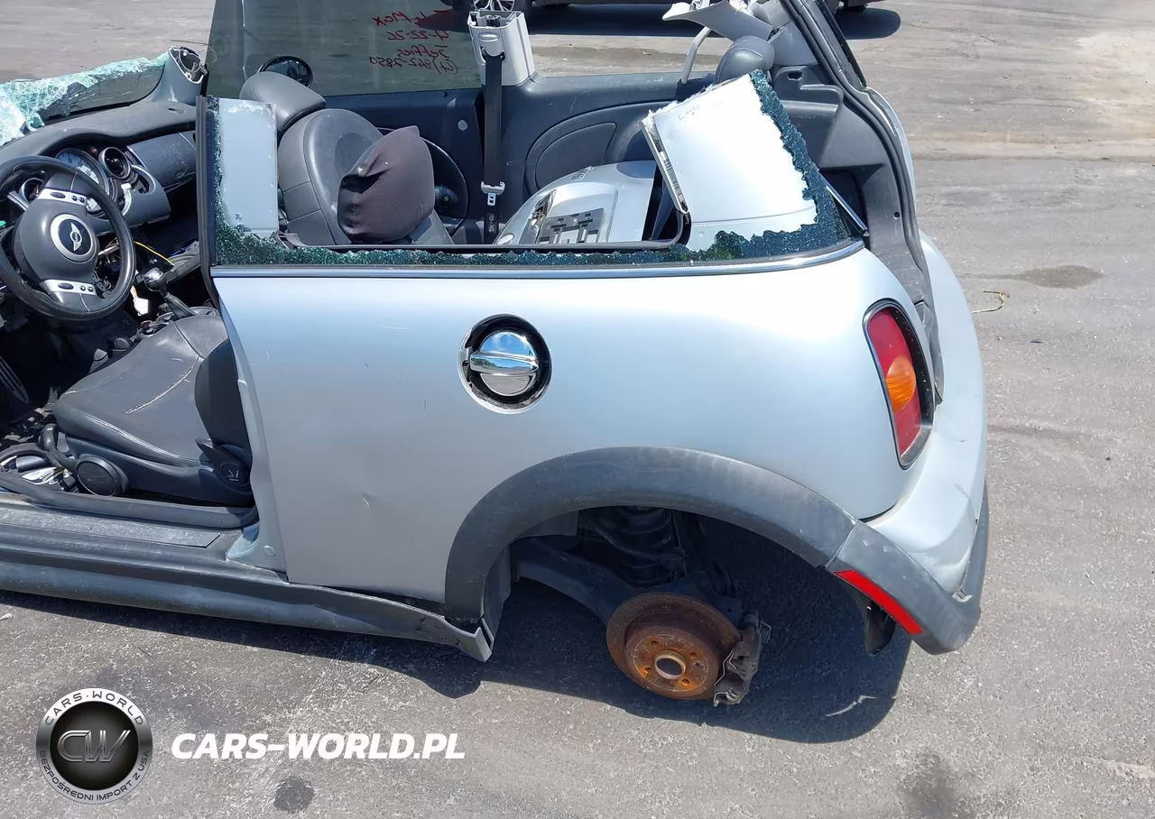 2004 Mini Cooper S VIN:WMWRE33494TD89301 - 12