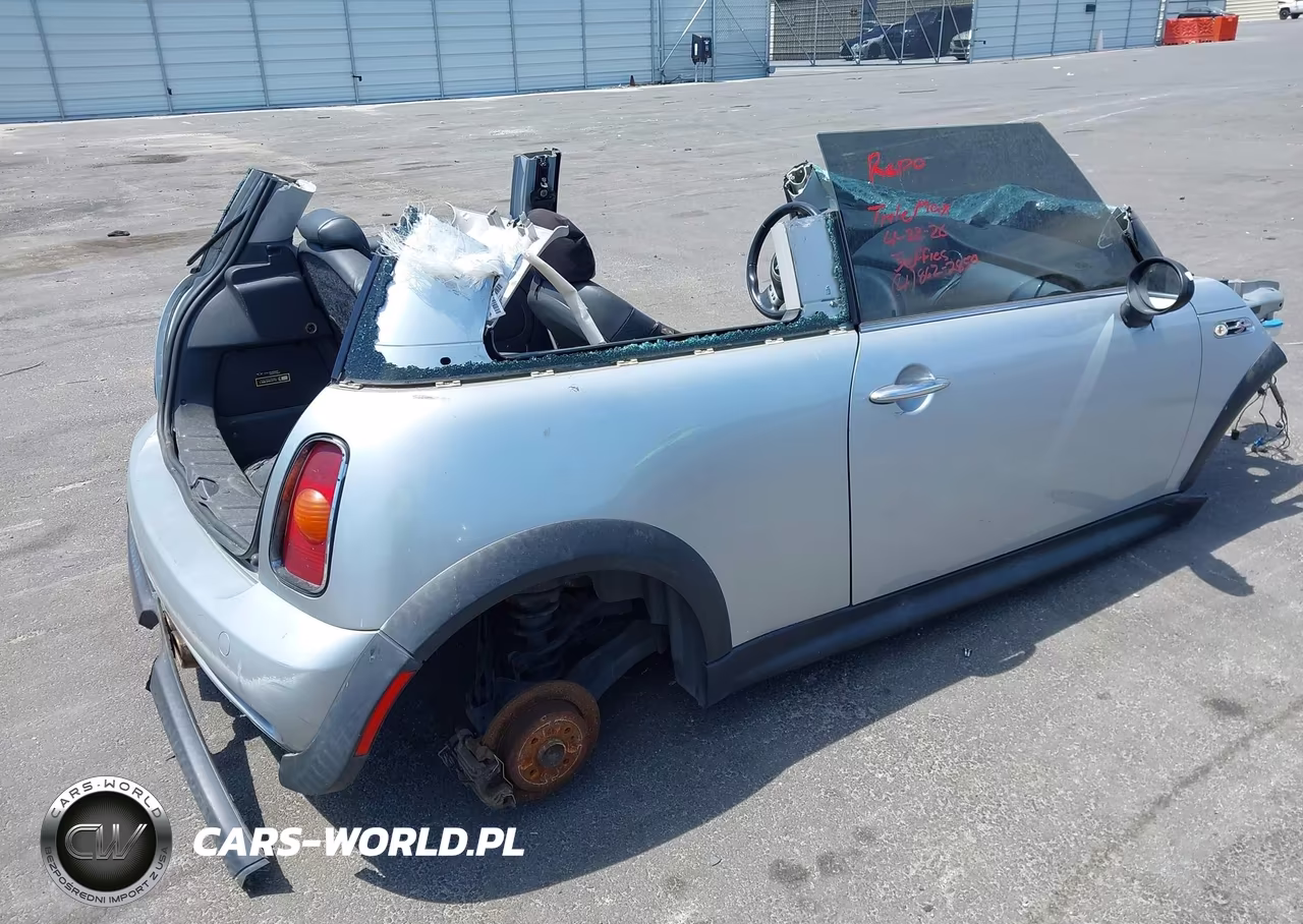 2004 Mini Cooper S VIN:WMWRE33494TD89301 - 4