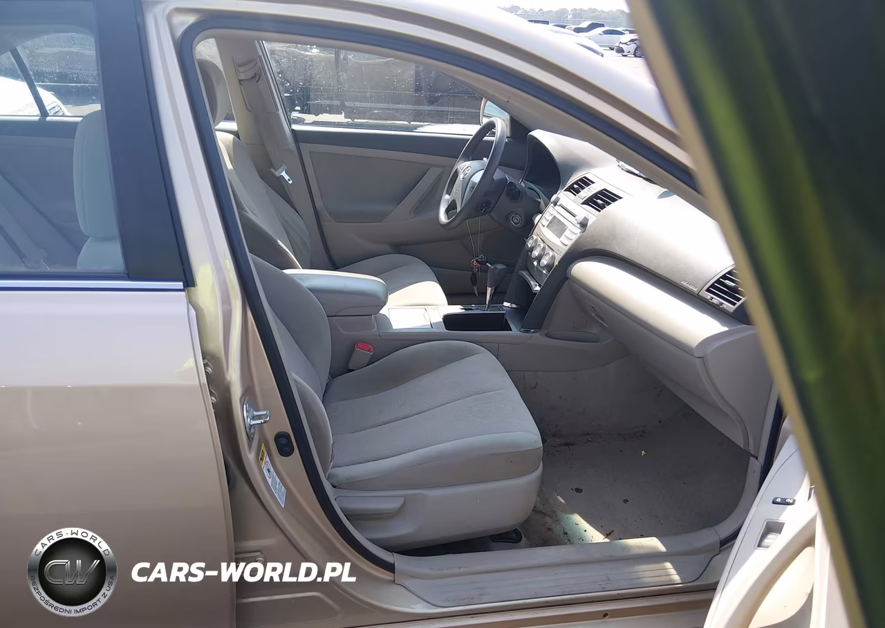 2010 Toyota Camry Le VIN:4T1BF3EK8AU005990 - 5