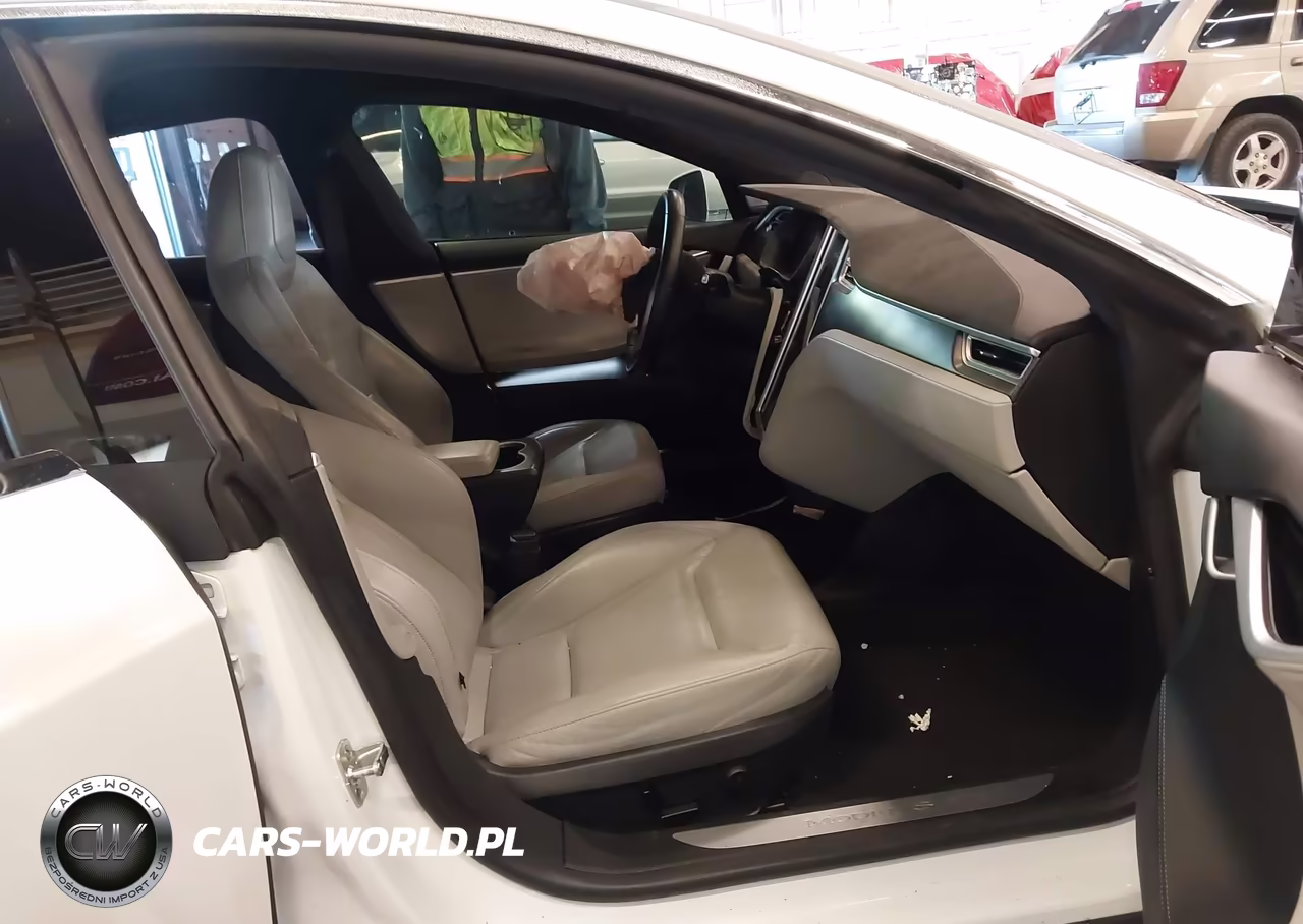 2015 Tesla Model S 85D-P85D VIN:5YJSA1H4XFF093414 - 5