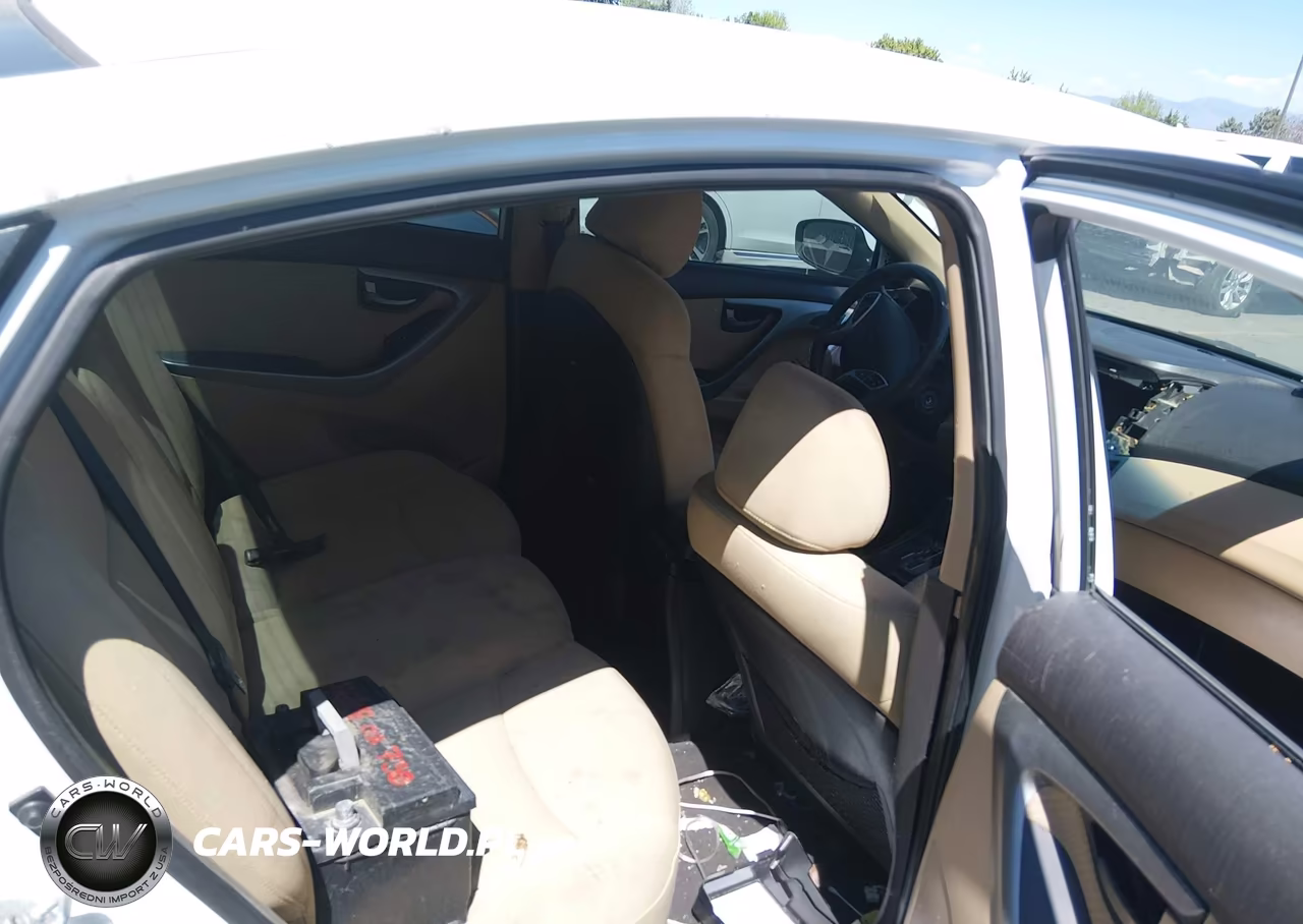 2011 Hyundai Elantra Gls VIN:5NPDH4AE4BH001654 - 8